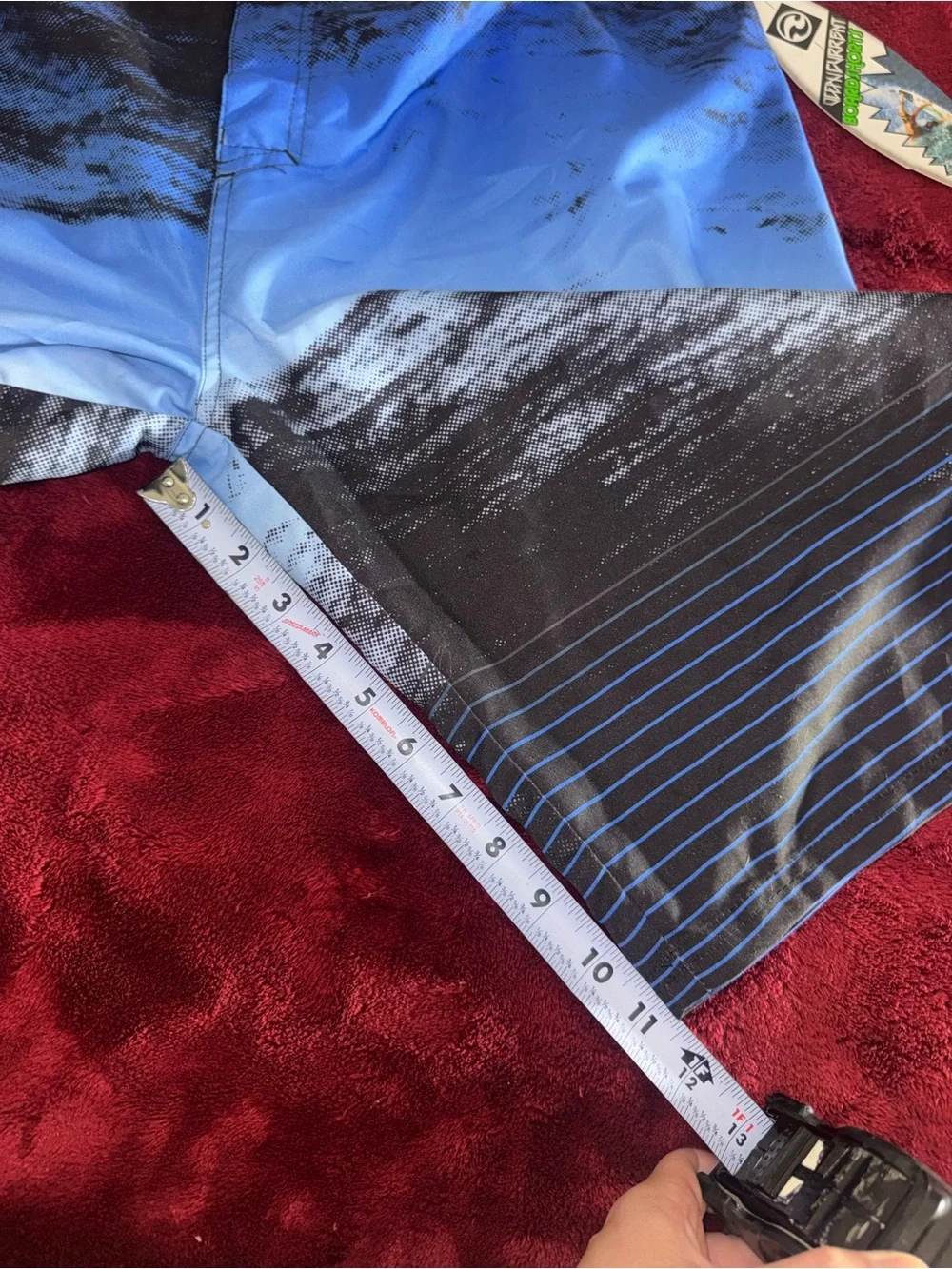 Y2k OceanCurrent board shorts with blue and black Size Large